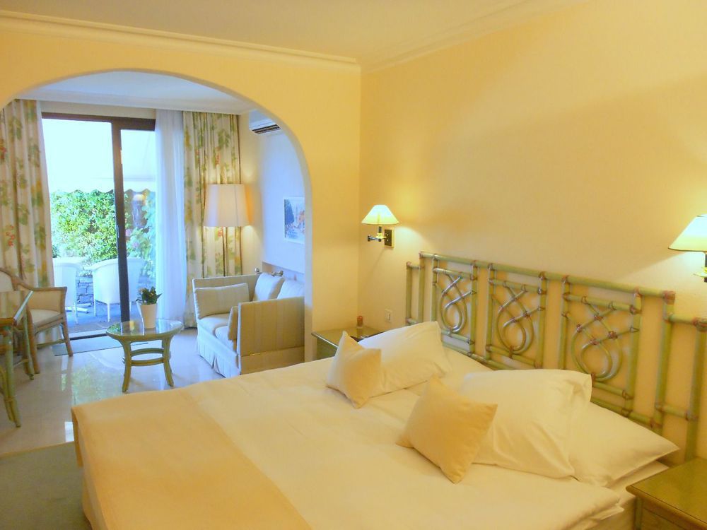 Boutique Hotel La Rocca Ronco sopra Ascona Room photo
